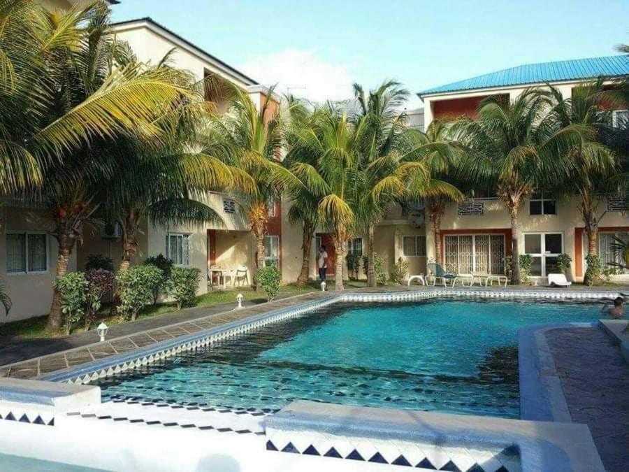 Flic En Flac, Les Orchidees, 3 Bedroom Ground Floor Apartment, 外观 照片